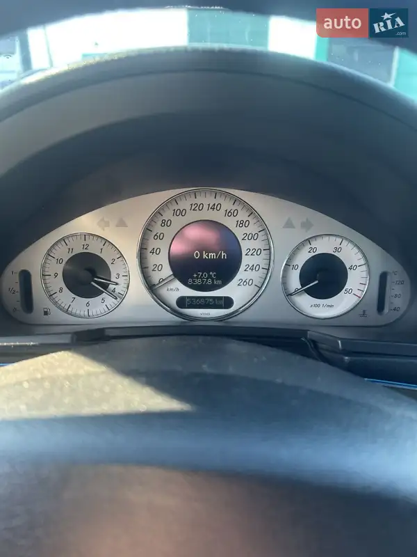 Mercedes-Benz E-Class 2003 VIN WDB2110061A415575 фото оголошення 6 з 47