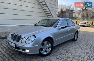 Седан Mercedes-Benz E-Class 2006 в Могилів-Подільському