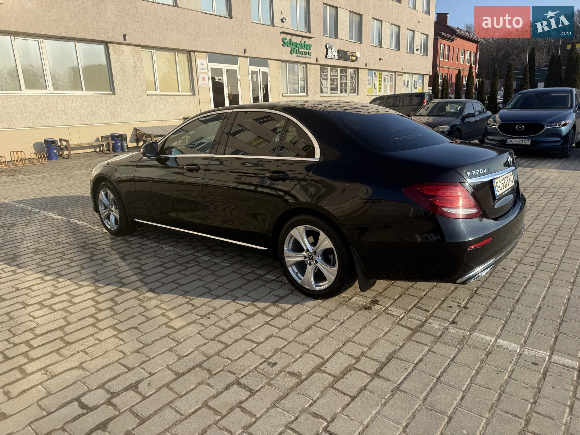 2017 Mercedes-Benz E-klasse - мініатюра 19