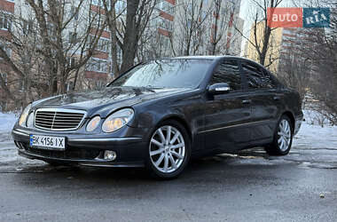 Седан Mercedes-Benz E-Class 2002 в Хмельницькому