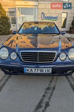 Седан Mercedes-Benz E-Class 2002 в Киеве