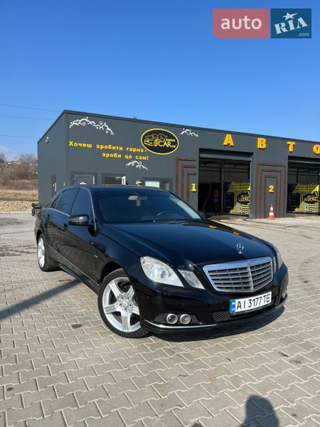 Mercedes-Benz E-Class 2011