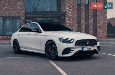 Седан Mercedes-Benz E-Class 2020 в Киеве