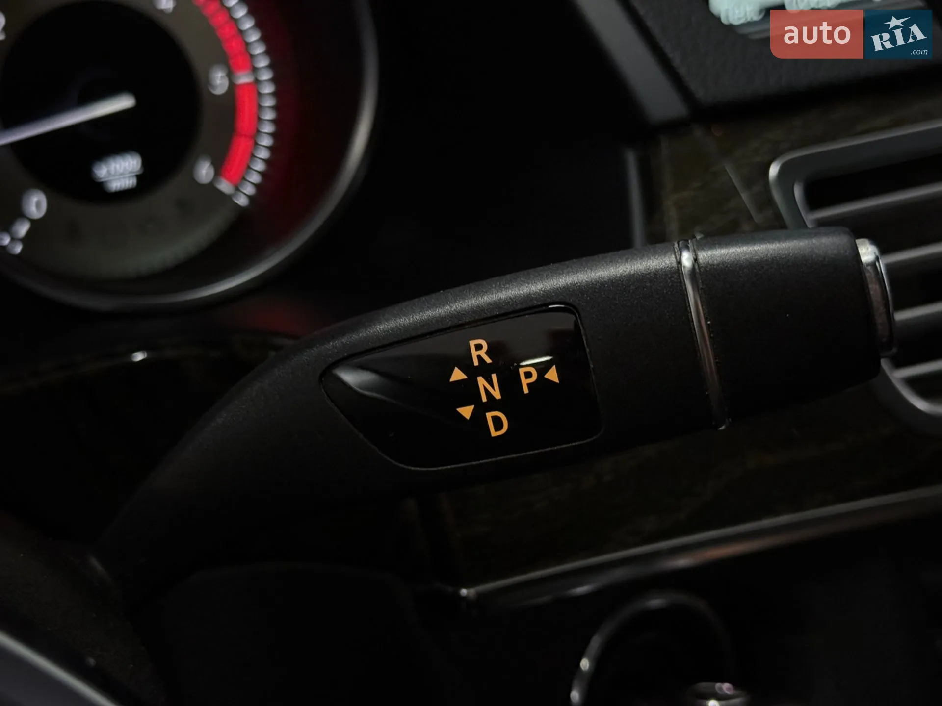 2013 Mercedes-Benz E-klasse - мініатюра 29
