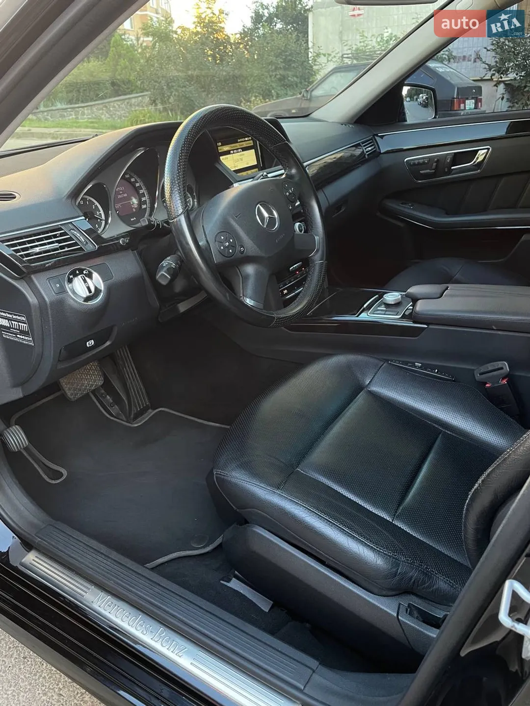 2011 Mercedes-Benz E-klasse - мініатюра 7