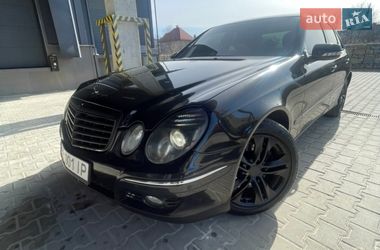 Седан Mercedes-Benz E-Class 2006 в Калуше