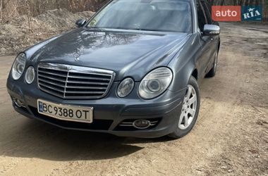 Универсал Mercedes-Benz E-Class 2008 в Новояворовске