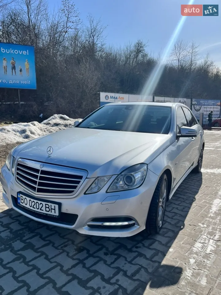 2010 Mercedes-Benz E-klasse - мініатюра 8