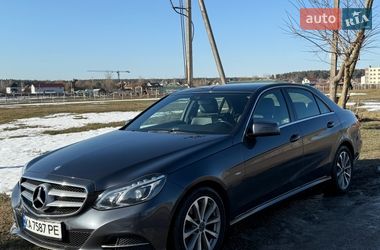 Седан Mercedes-Benz E-Class 2013 в Києві