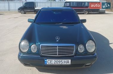 Седан Mercedes-Benz E-Class 1996 в Чернівцях