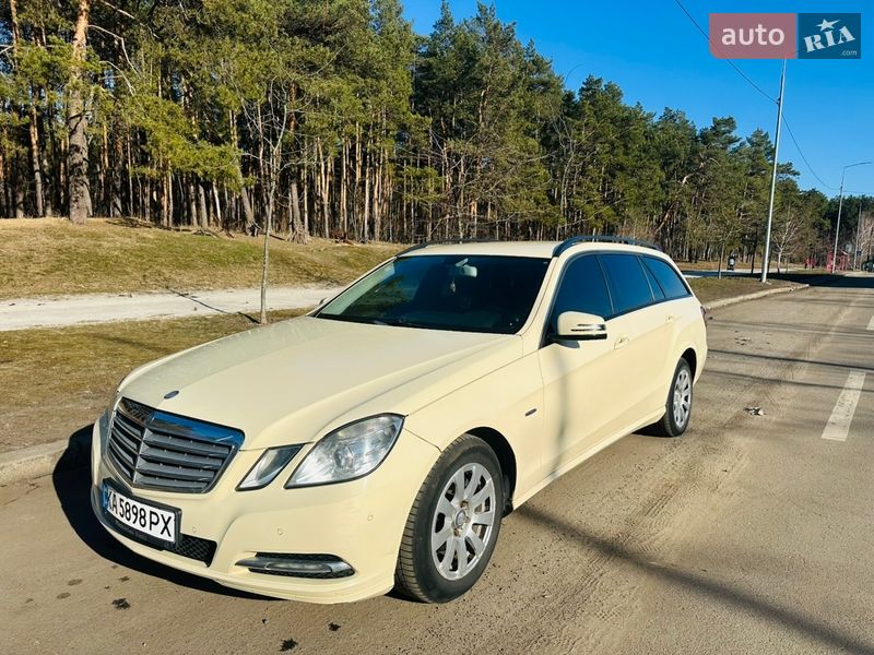 Mercedes-Benz E-Class 2011