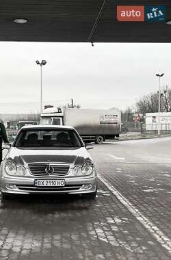 Седан Mercedes-Benz E-Class 2004 в Ивано-Франковске