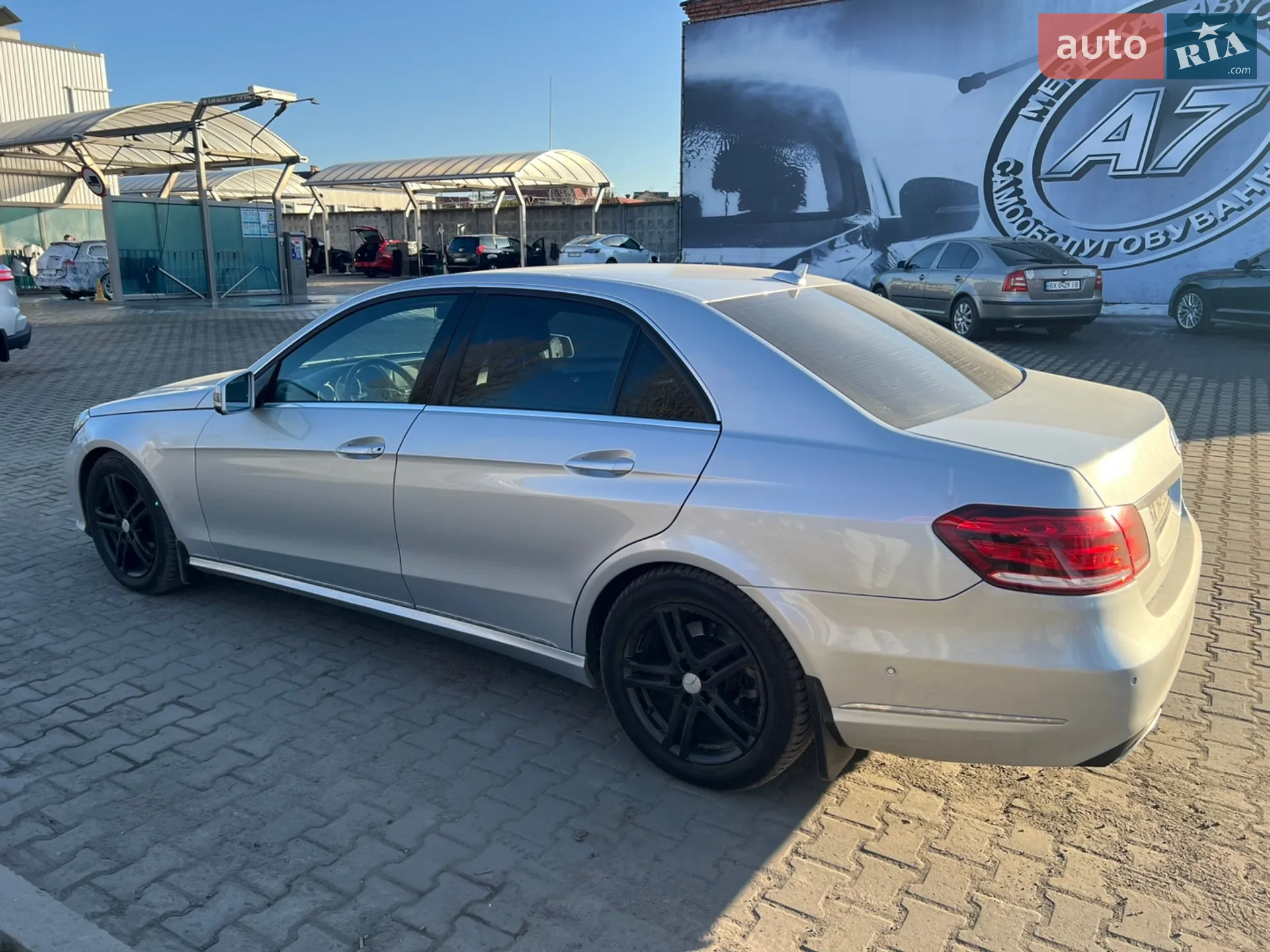 2013 Mercedes-Benz E-klasse - мініатюра 12
