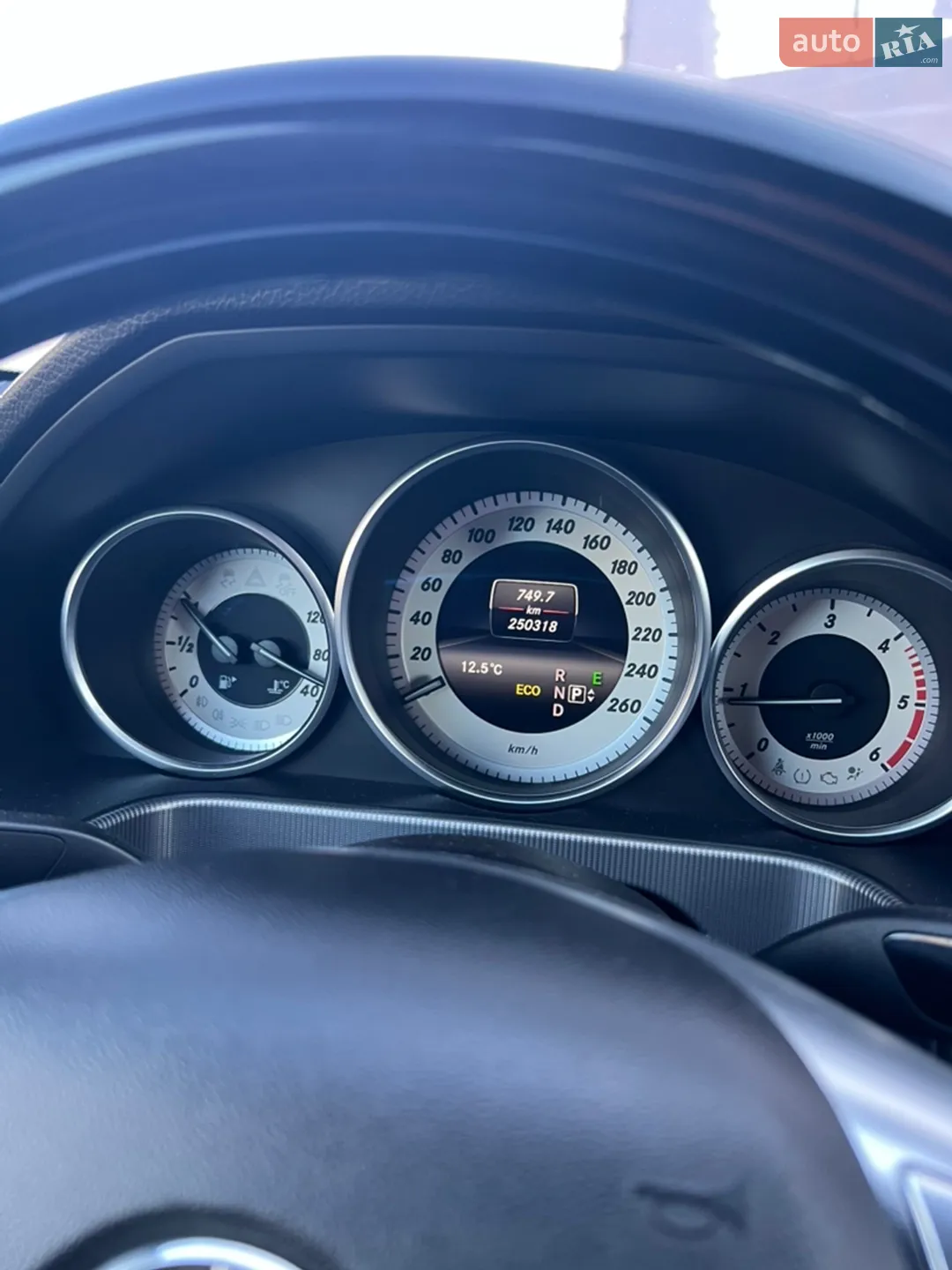 2013 Mercedes-Benz E-klasse - мініатюра 20
