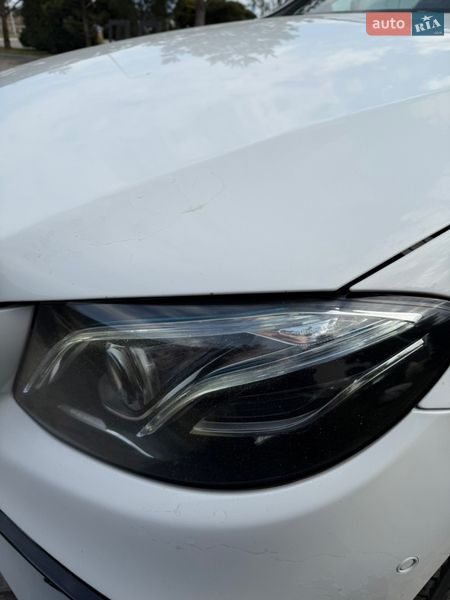 Седан Mercedes-Benz E-Class 2016 в Львові