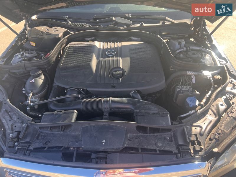 Седан Mercedes-Benz E-Class 2014 в Буче