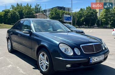 Седан Mercedes-Benz E-Class 2004 в Львове