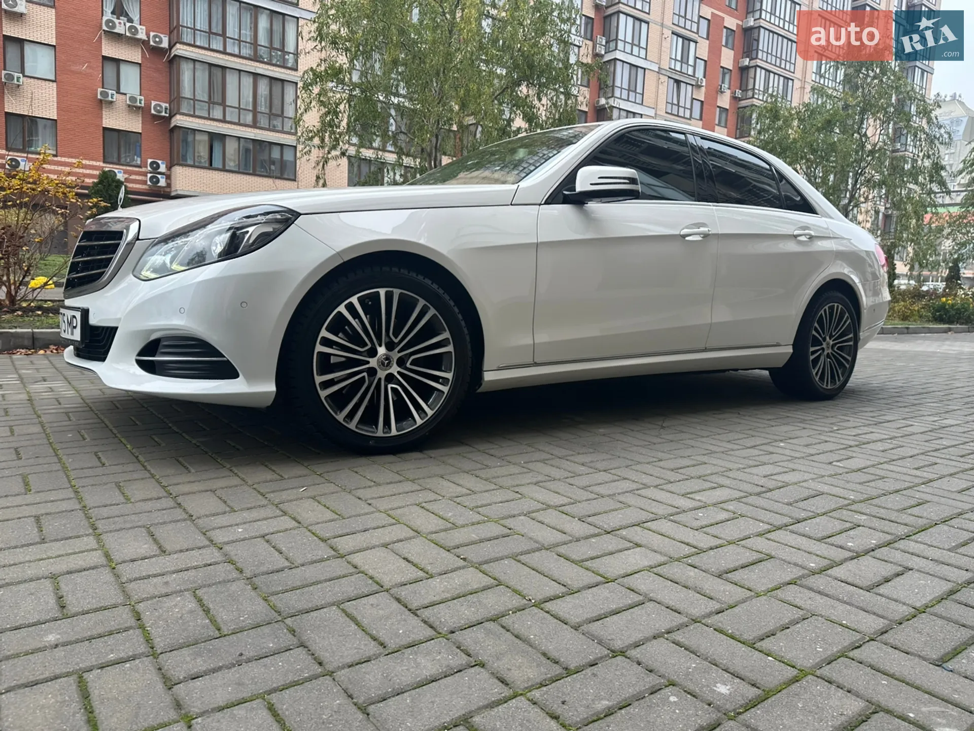 Mercedes-Benz E-Class 2013