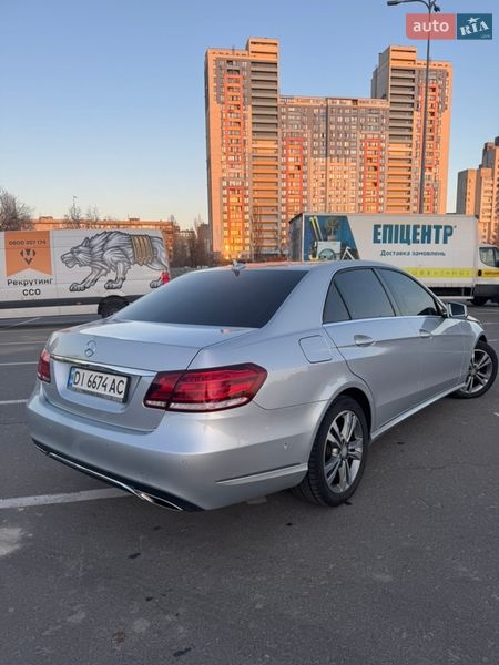 Седан Mercedes-Benz E-Class 2013 в Киеве