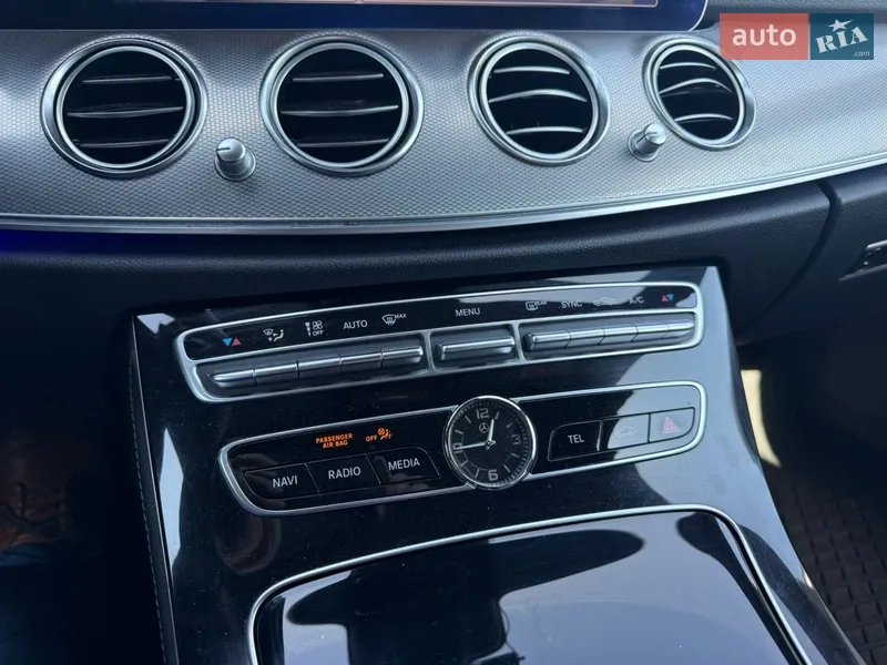 Mercedes-Benz E-Class 2017 VIN WDD2130051A345270 фото оголошення 26 з 68