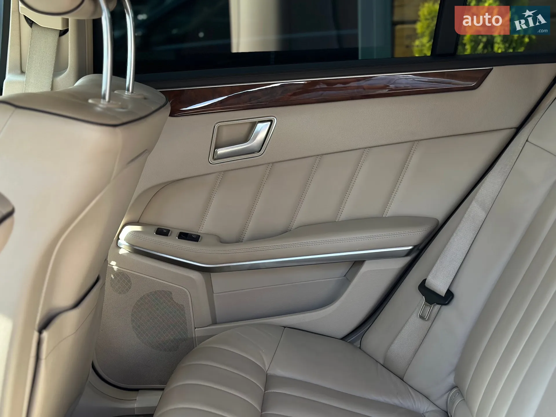 2013 Mercedes-Benz E-klasse - мініатюра 58