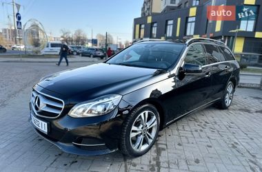 Універсал Mercedes-Benz E-Class 2013 в Івано-Франківську