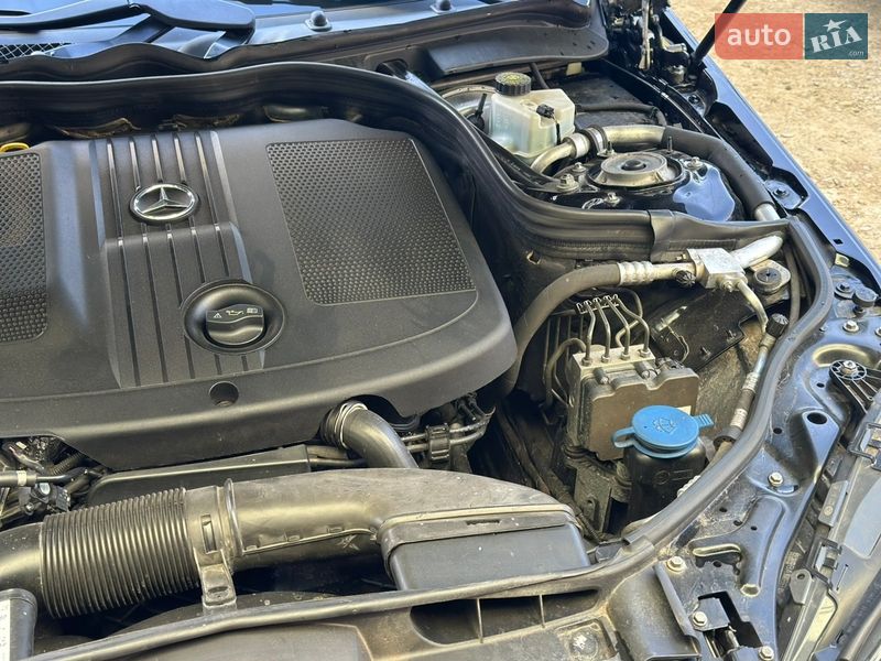 Универсал Mercedes-Benz E-Class 2013 в Ивано-Франковске