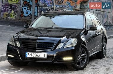 Седан Mercedes-Benz E-Class 2012 в Одесі