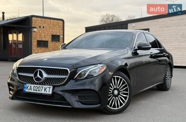 Седан Mercedes-Benz E-Class 2016 в Києві