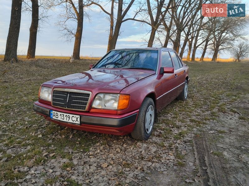 Mercedes-Benz E-Class 1991