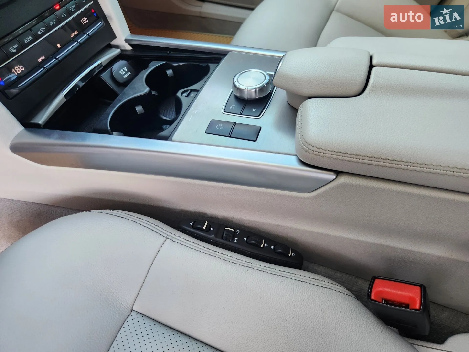 2013 Mercedes-Benz E-klasse - мініатюра 22
