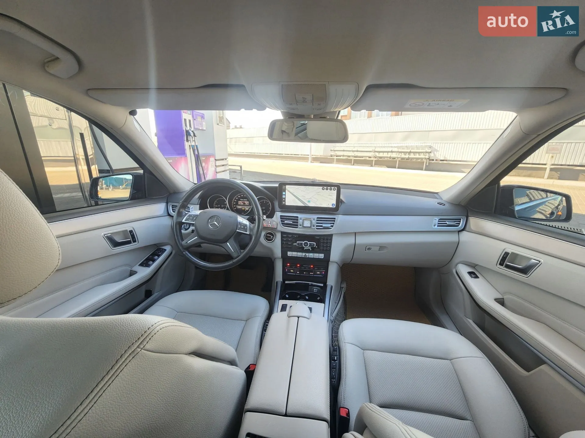 2013 Mercedes-Benz E-klasse - мініатюра 30