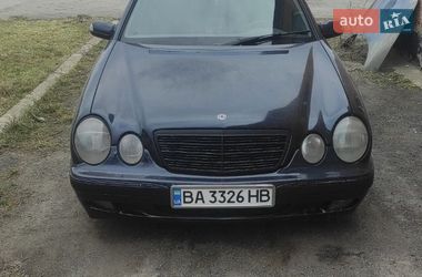 Седан Mercedes-Benz E-Class 1999 в Гайвороне