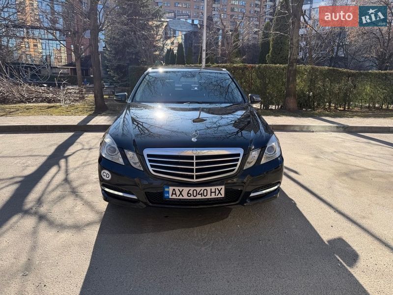 Mercedes-Benz E-Class 2010