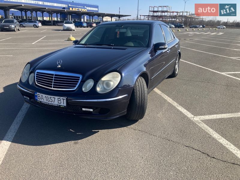 Mercedes-Benz E-Class 2004
