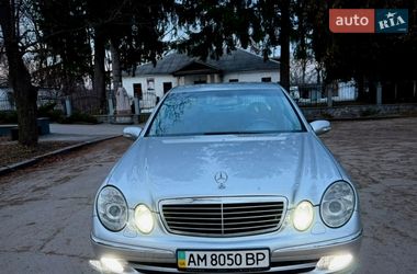 Седан Mercedes-Benz E-Class 2003 в Житомире