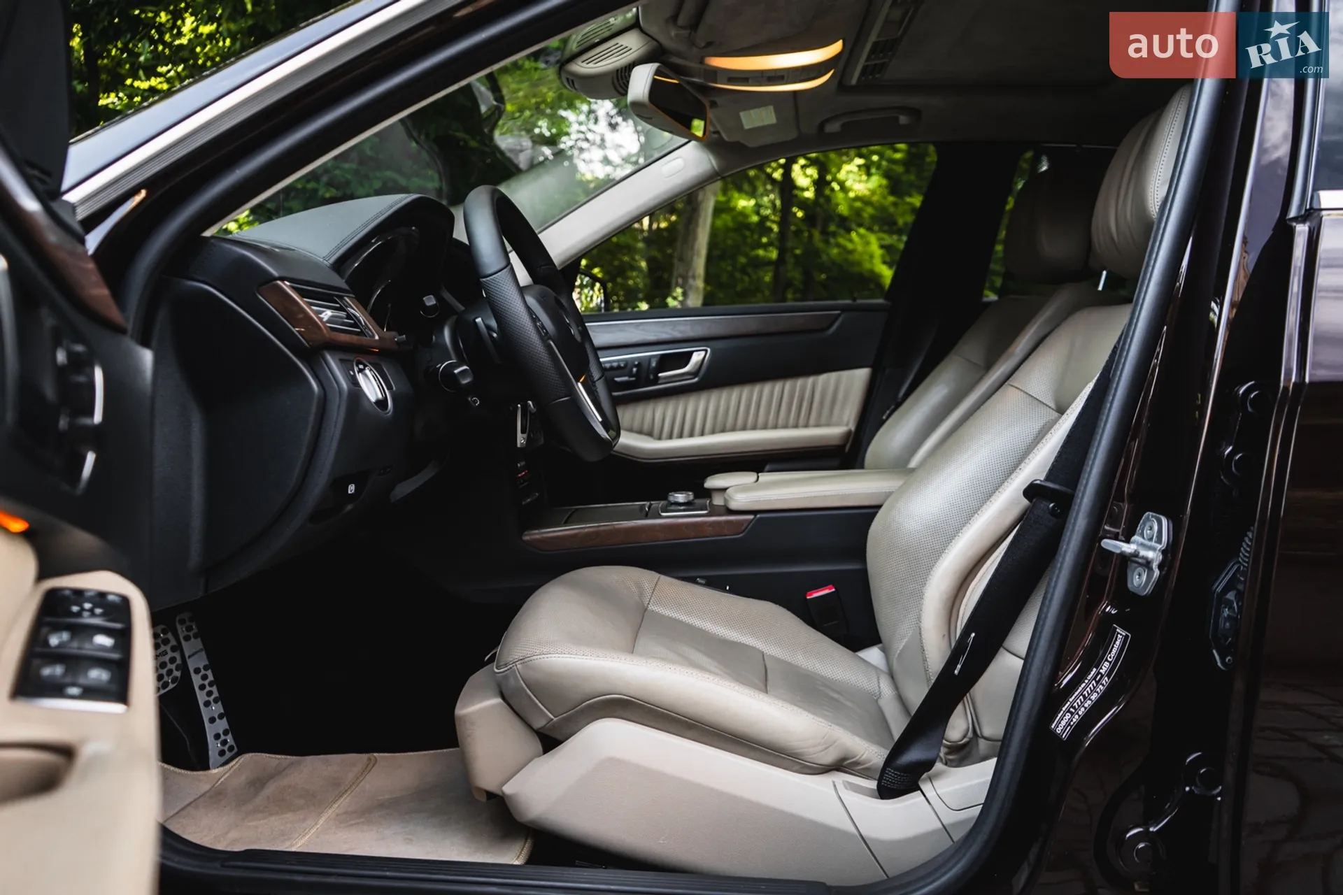2011 Mercedes-Benz E-klasse - мініатюра 28