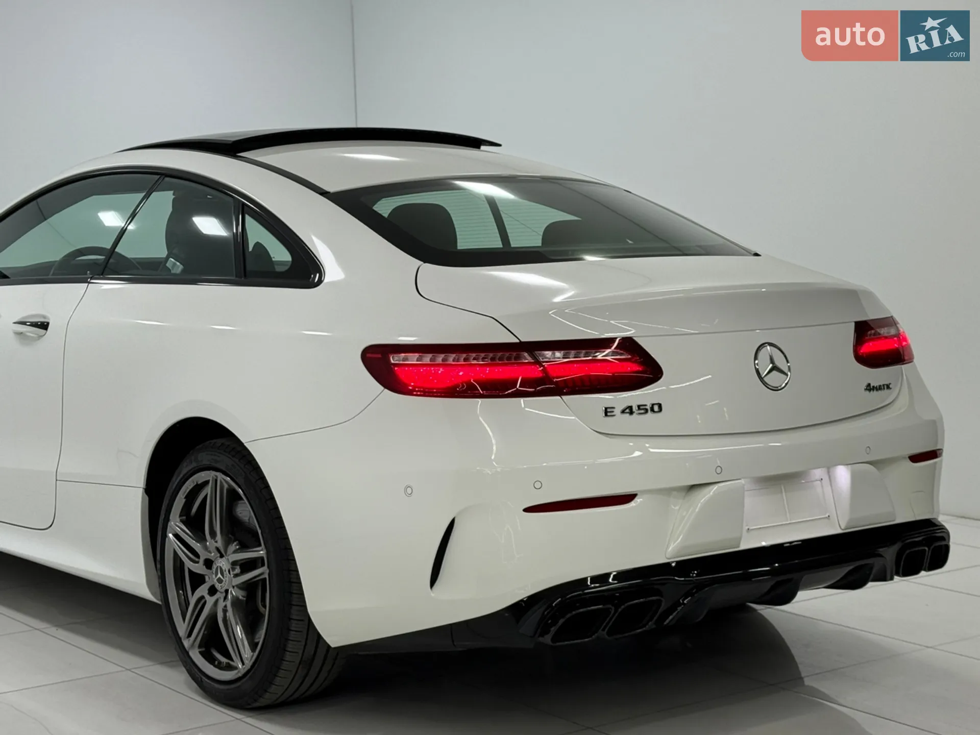 Mercedes-Benz E-Class 2019 VIN W1K1J6JB3LF132228 фото оголошення 9 з 28
