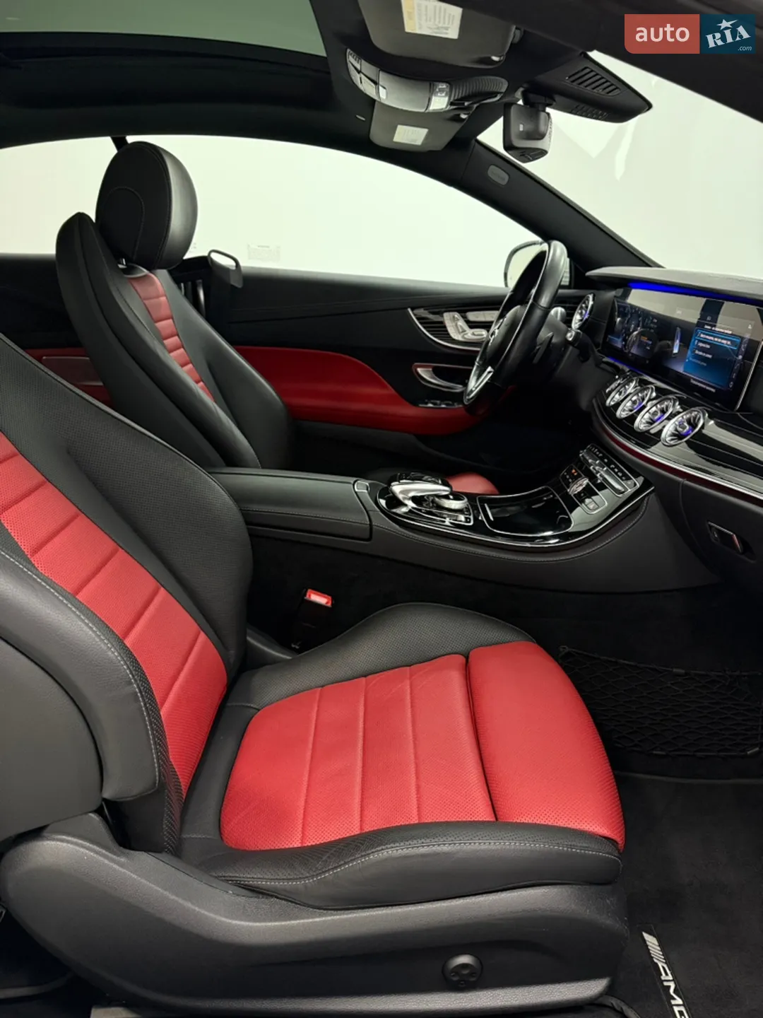 Mercedes-Benz E-Class 2019 VIN W1K1J6JB3LF132228 фото оголошення 23 з 28