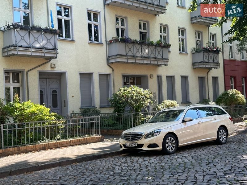 Универсал Mercedes-Benz E-Class 2015 в Днепре