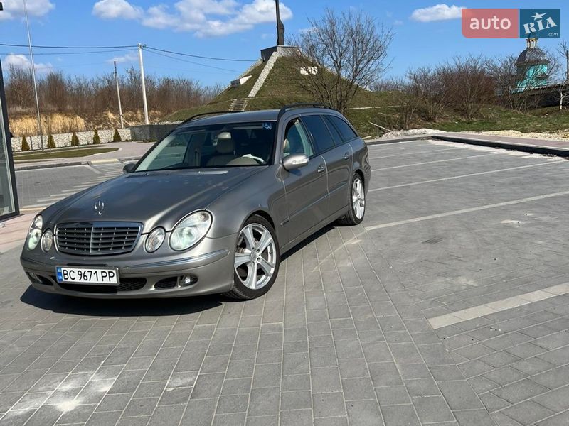 Универсал Mercedes-Benz E-Class 2004 в Мостиске