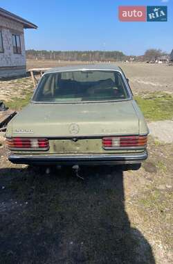 Седан Mercedes-Benz E-Class 1982 в Ковеле