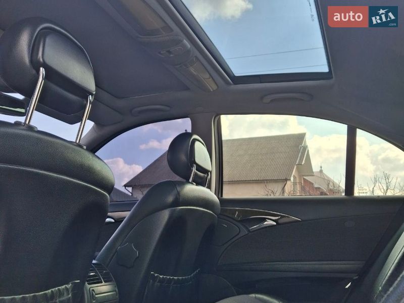 Седан Mercedes-Benz E-Class 2002 в Копычинце