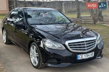 Седан Mercedes-Benz E-Class 2015 в Черновцах