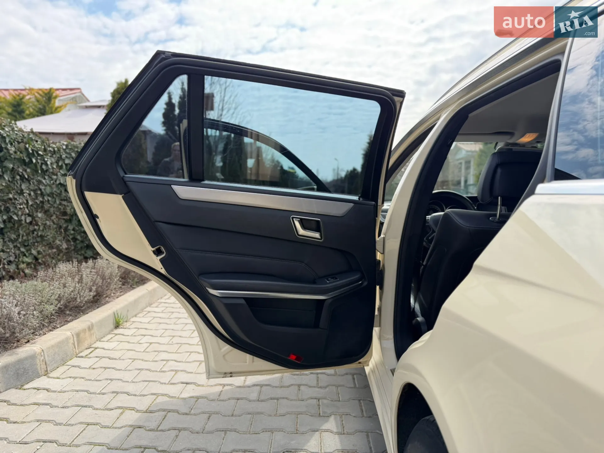 2015 Mercedes-Benz E-klasse - мініатюра 21