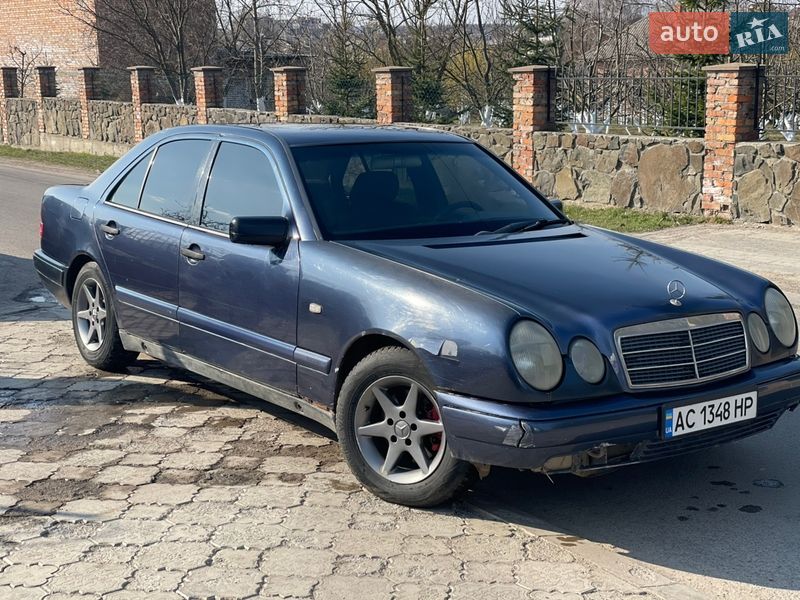 Mercedes-Benz E-Class 1998