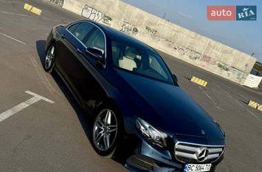 Седан Mercedes-Benz E-Class 2017 в Львове