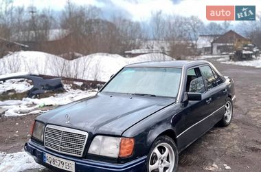 Седан Mercedes-Benz E-Class 1994 в Долині