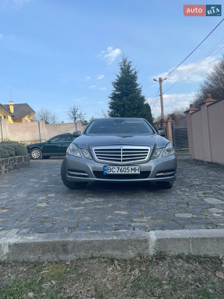2012 Mercedes-Benz E-klasse - мініатюра 10