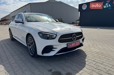 Седан Mercedes-Benz E-Class 2020 в Киеве